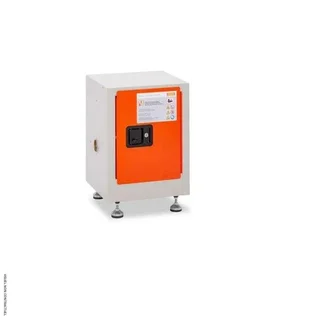 Feuerfester Lithium-Batterie-Lagerschrank FMplus US CEMO - sichere Batterielagerung