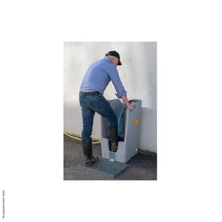 CEMO Boot Cleaner 3 Premium Polyethylene Brushes 59x49x88cm